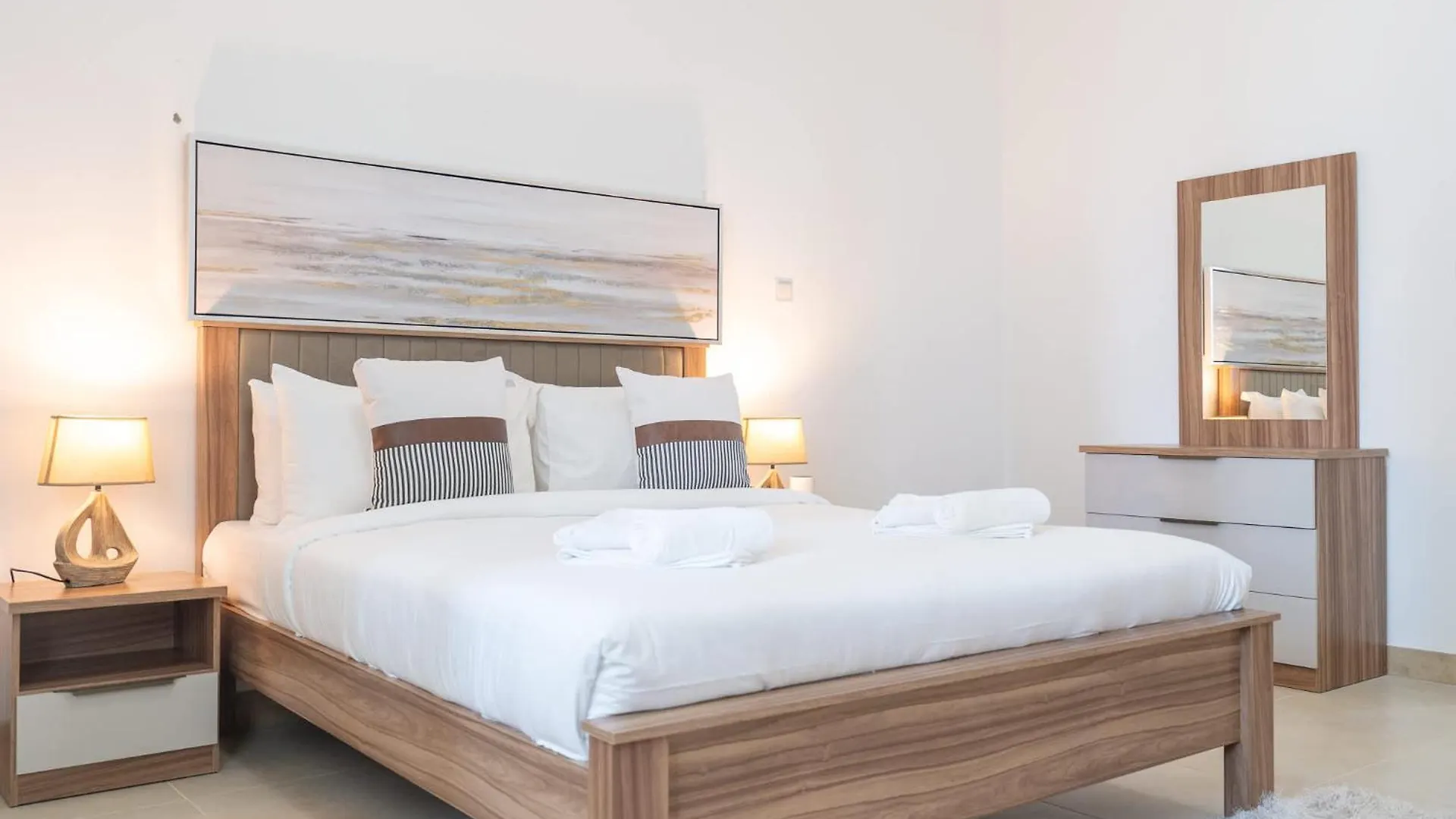 Elegant 2-Bedroom Flat With Pool View In Dubai Marina Ηνωμένα Αραβικά Εμιράτα
